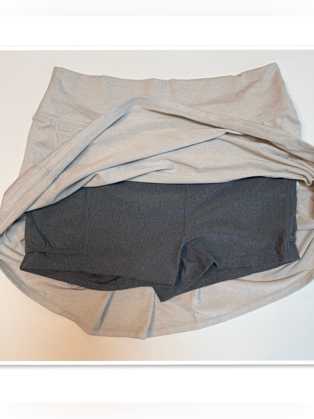 Vuori Halo Performance Skirt/Skort - Picture 4 of 10